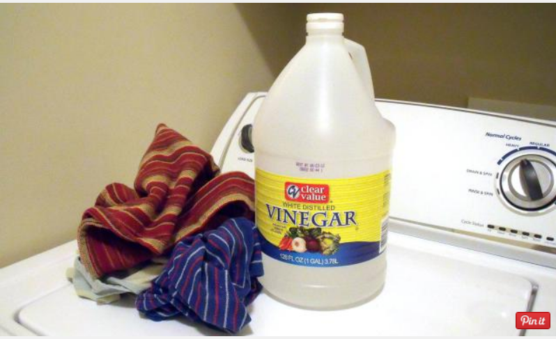 Image 22  10 Reasons You Should Add Vinegar To Your Laundry - Screenshot - 13_11_2015