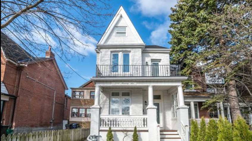 592 Manning Ave., Toronto - Sold Price $1,820,000